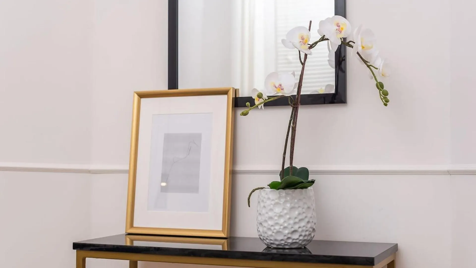 Mokotowska 51 - Stylish Apartment By Noclegi Renters Warsaw
