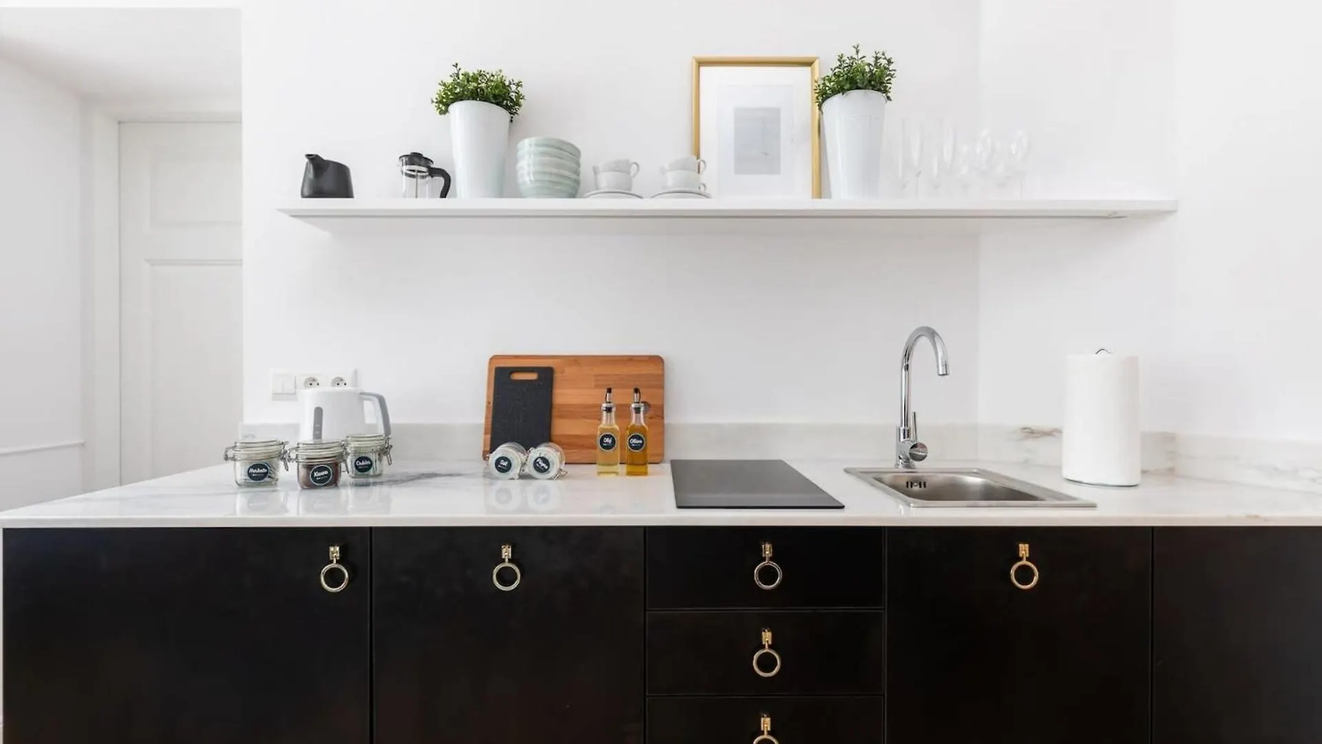 Mokotowska 51 - Stylish Apartment By Noclegi Renters Warsaw 0*,